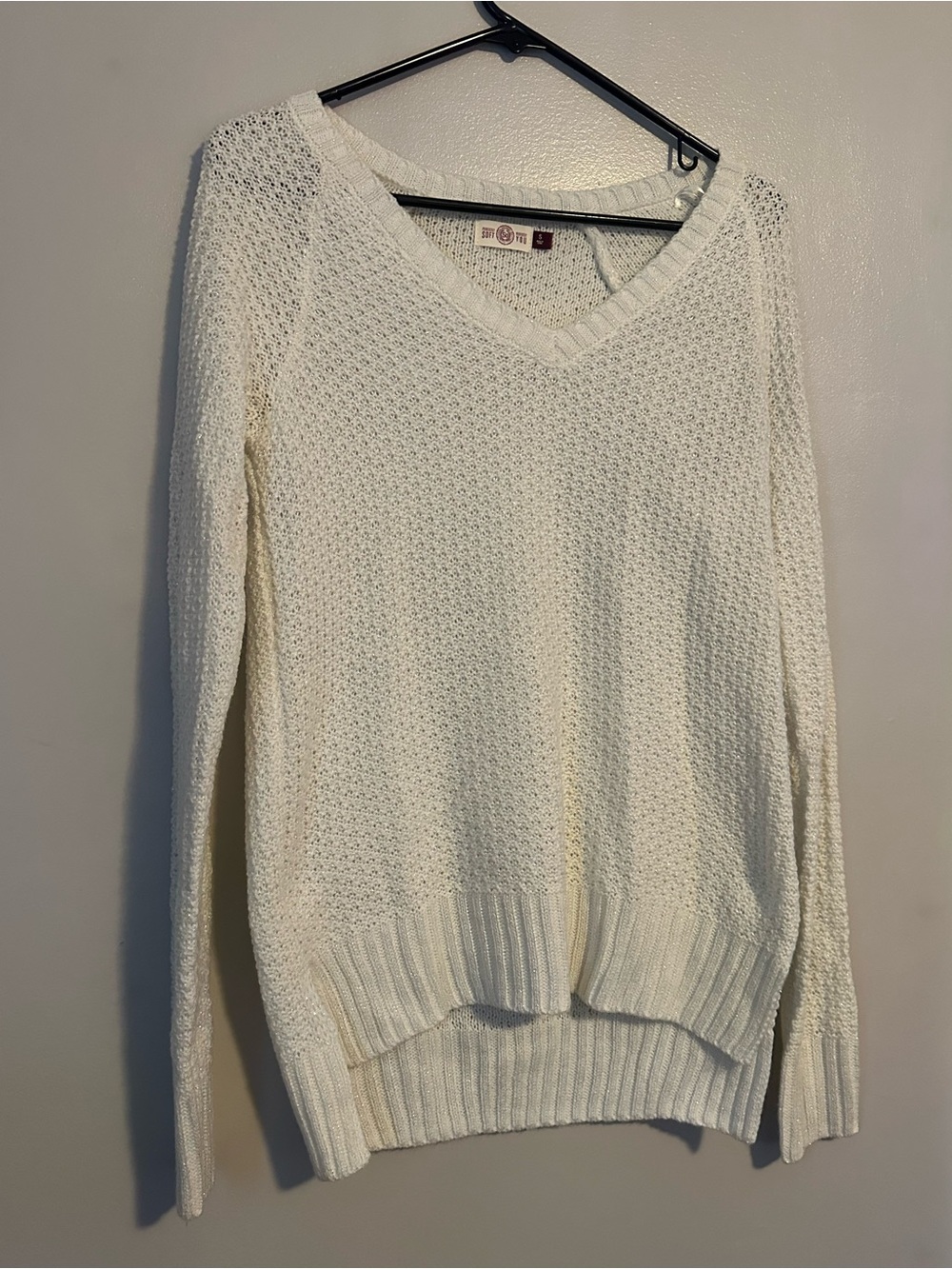 SO Cream V-Neck Knit Sweater